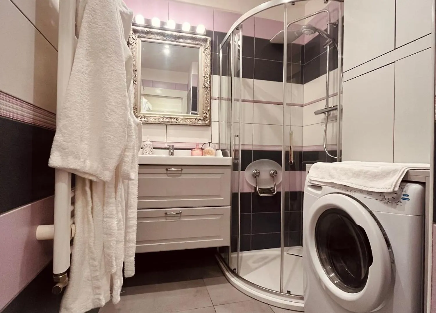 Moderni Apartman Na Hluboke V Praze - Idealni Pro 4 布拉格 公寓