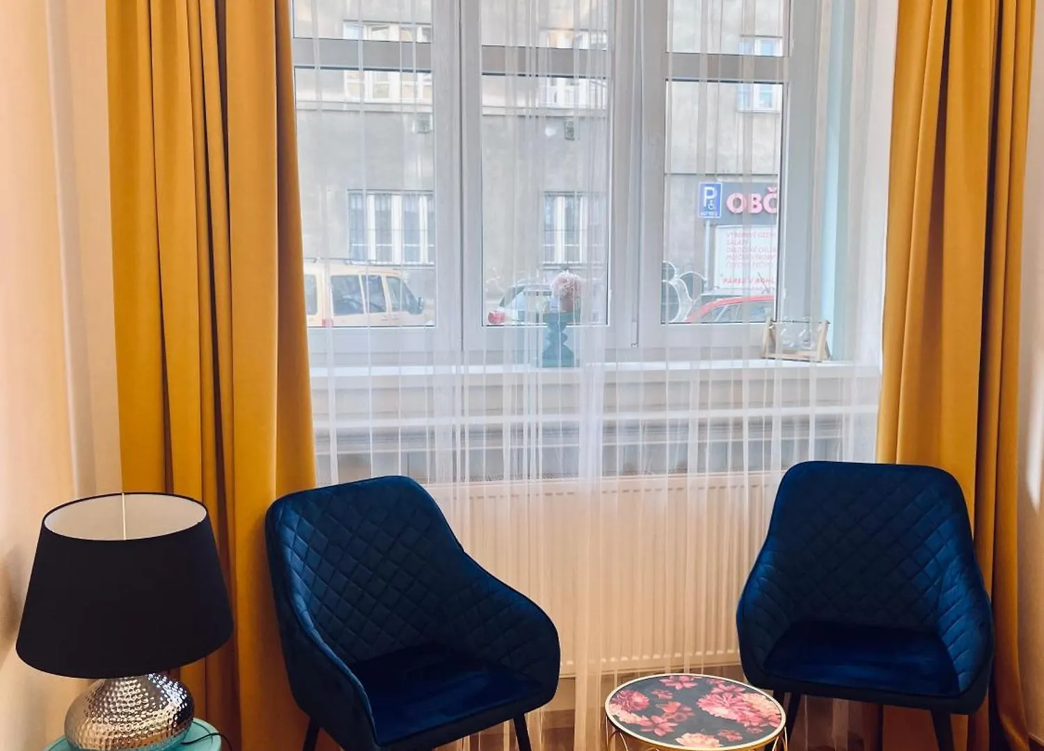 公寓 Moderni Apartman Na Hluboke V Praze - Idealni Pro 4 布拉格 捷克